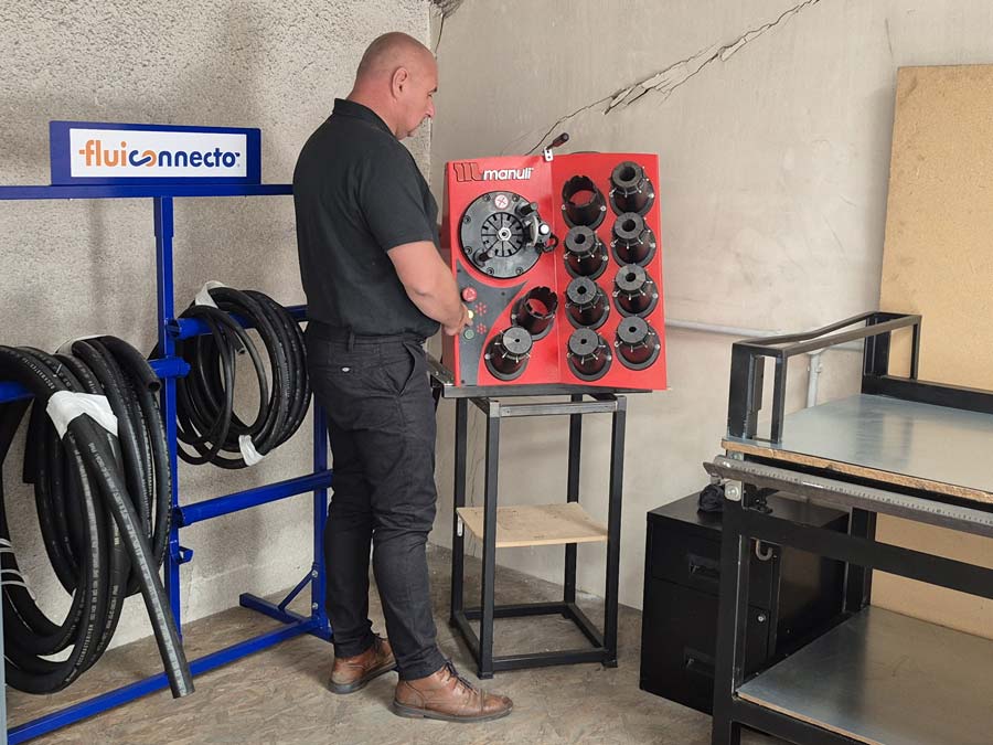 air-energie-solutions-installation-systeme-air-maintenance-confection-flexibles-1