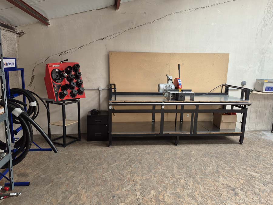 air-energie-solutions-installation-systeme-air-maintenance-confection-flexibles-4